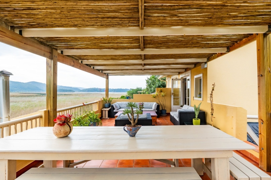 6 Bedroom Property for Sale in Wilderness Central Western Cape